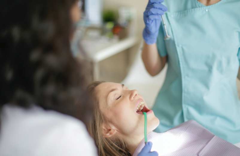 Les dispositions à prendre en attendant de voir le dentiste