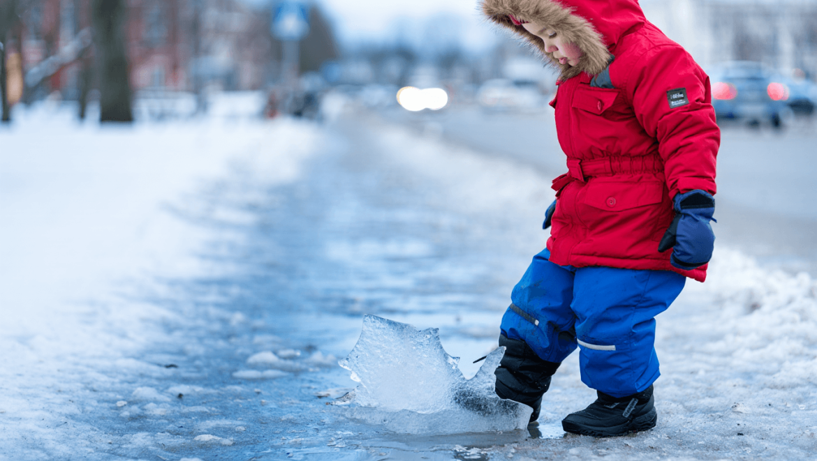 10 essentiels pour bébés et enfants en hiver
