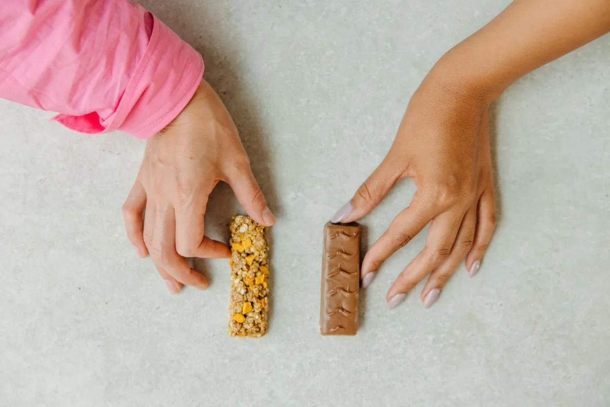 Étiquette nutritionnelle d'un pot de crème de marron montrant teneur en sucres